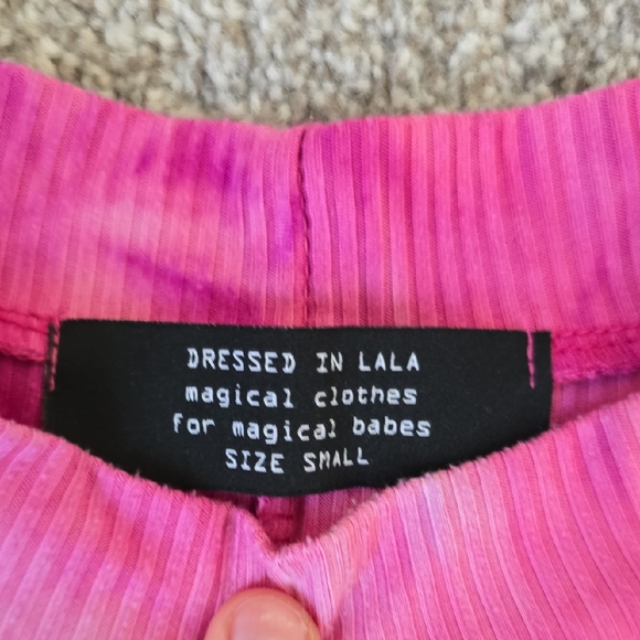 Dressed In LALA - Picture 3 of 3